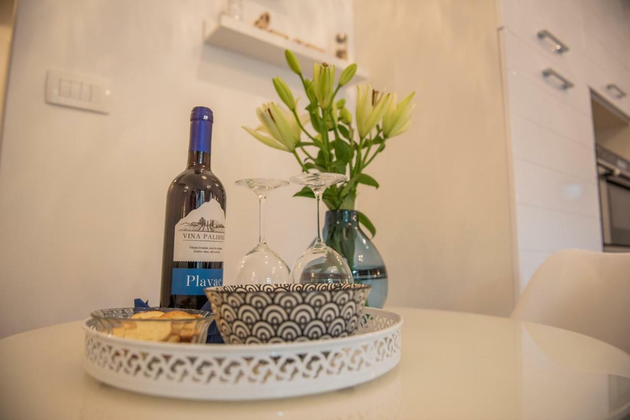 Marcel Zadar Old Town Apartment Bagian luar foto